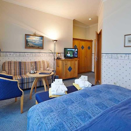 Inselhotel Vierjahreszeiten Боркум Екстер'єр фото